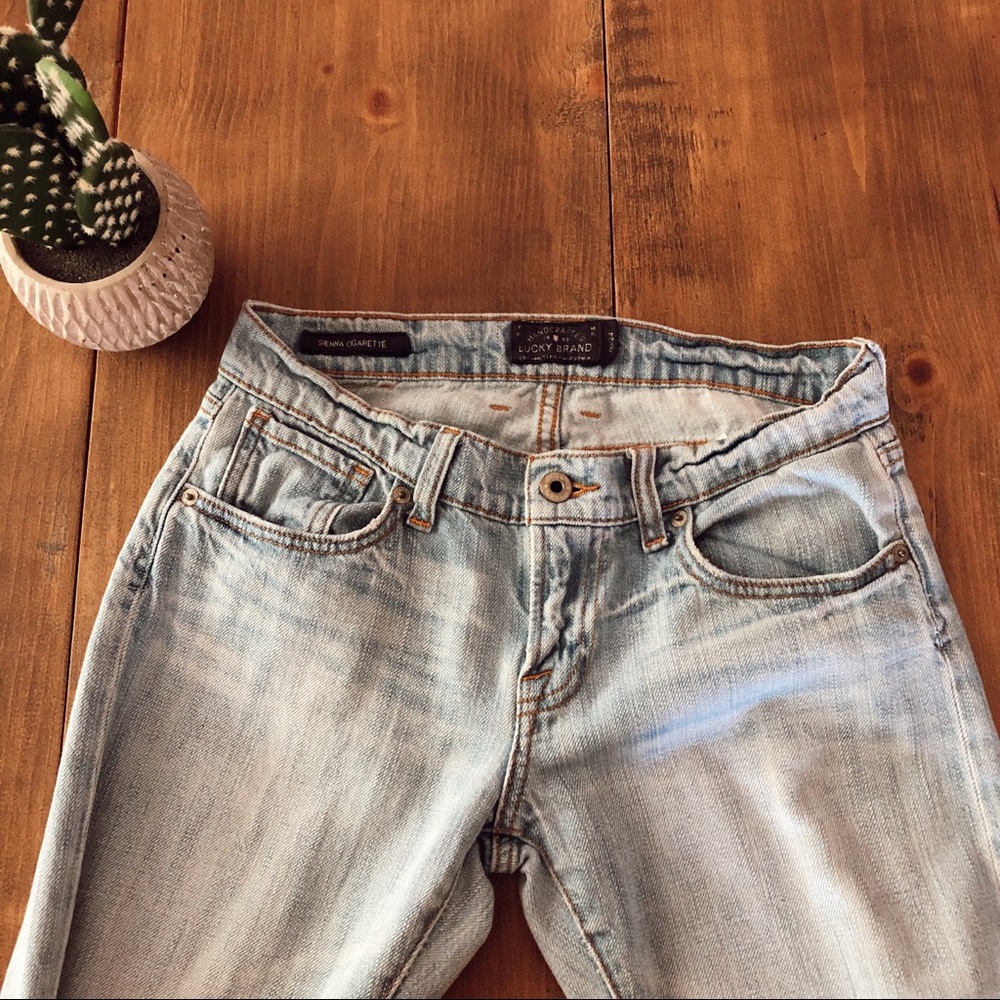 Lucky Brand Light Blue Boyfriend Jeans - Picture 3 of 5